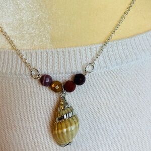 Elegant Handmade Shell and Bead Pendant Necklace Silver